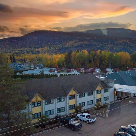 Prestige Hudson Bay Lodge & Conference Centre, Worldhotels Crafted Collection Smithers Exterior photo