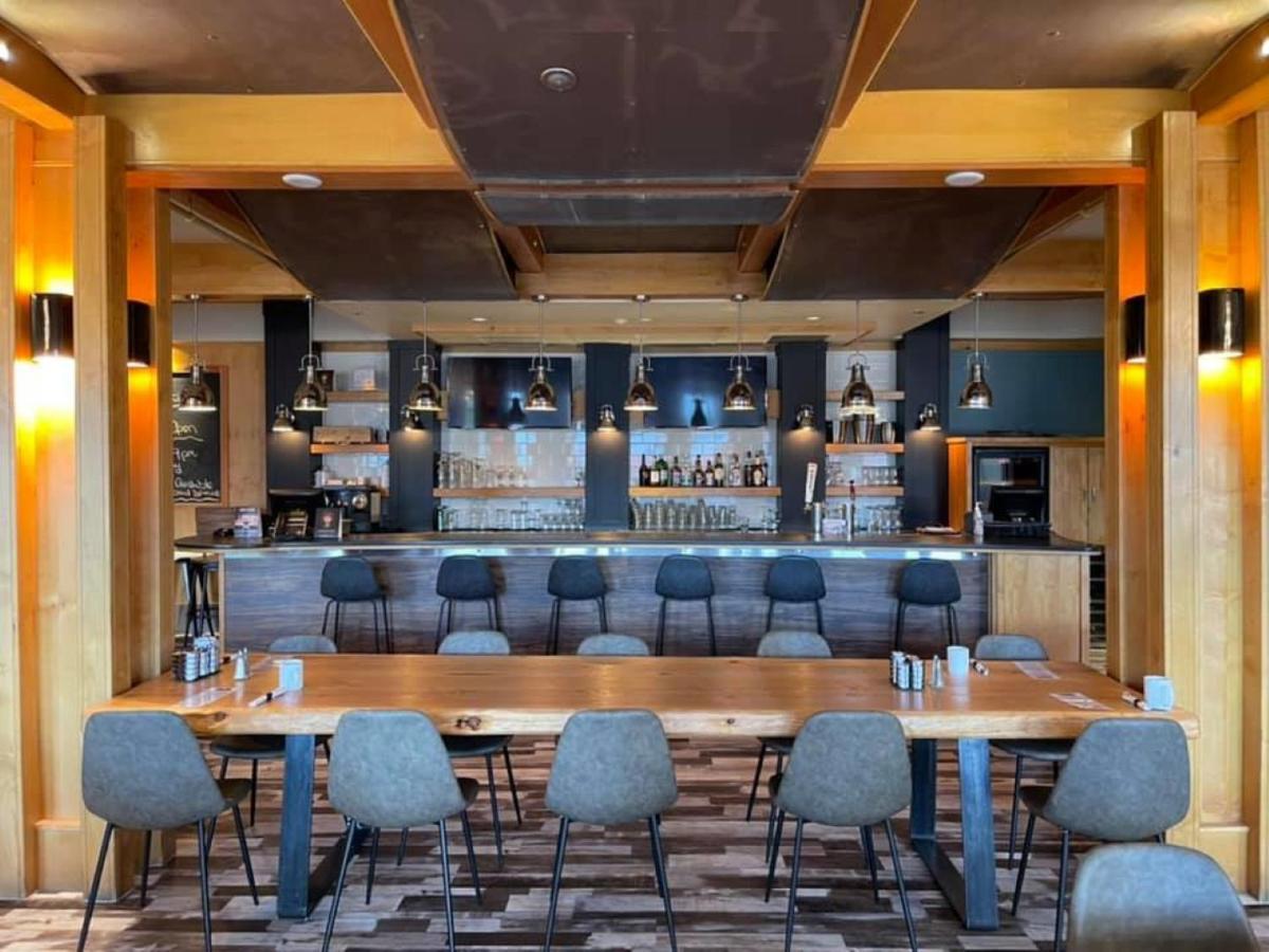 Prestige Hudson Bay Lodge & Conference Centre, Worldhotels Crafted Collection Smithers Exterior photo