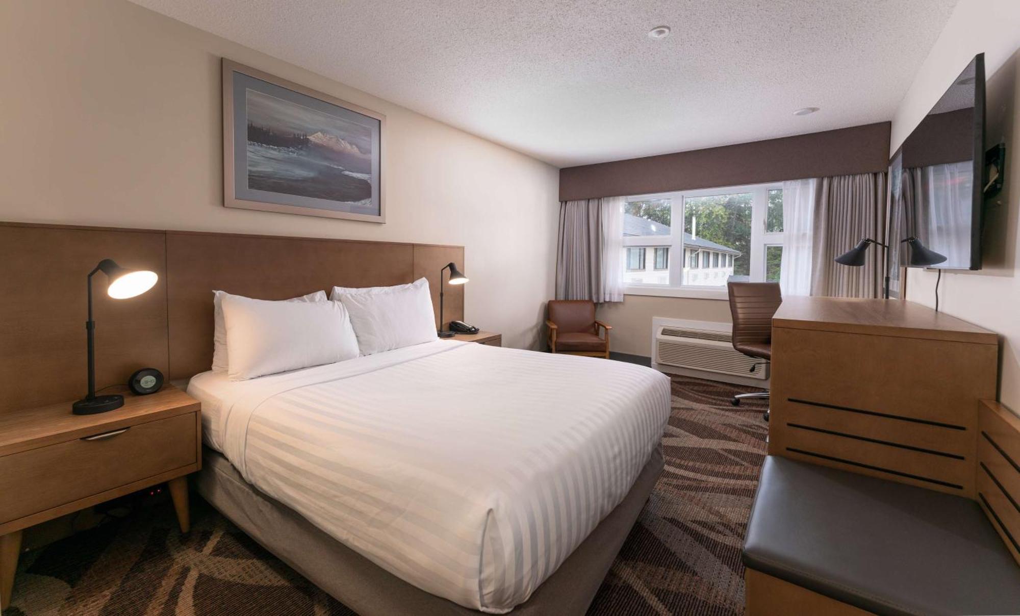 Prestige Hudson Bay Lodge & Conference Centre, Worldhotels Crafted Collection Smithers Exterior photo