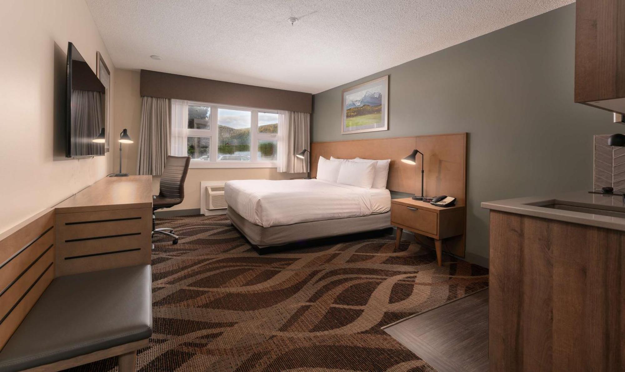 Prestige Hudson Bay Lodge & Conference Centre, Worldhotels Crafted Collection Smithers Exterior photo